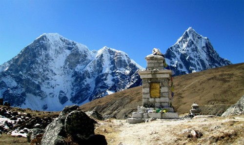 Everest Luxury Trek